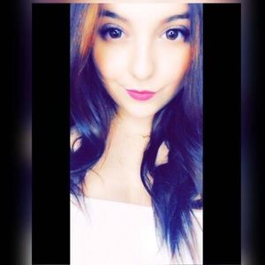 Meet your Posher, Nicolette